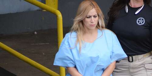 no esta disponible por razones legales/unavailable for legal reasons